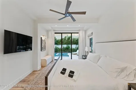 214 28th Street West Palm Beach FL 33407