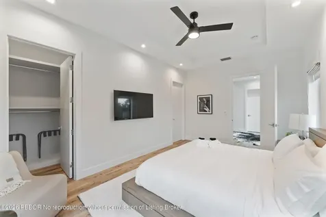 214 28th Street West Palm Beach FL 33407