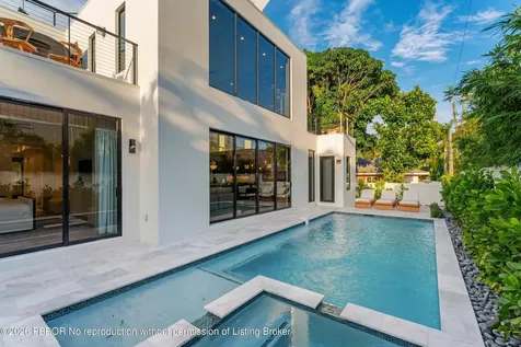 214 28th Street West Palm Beach FL 33407