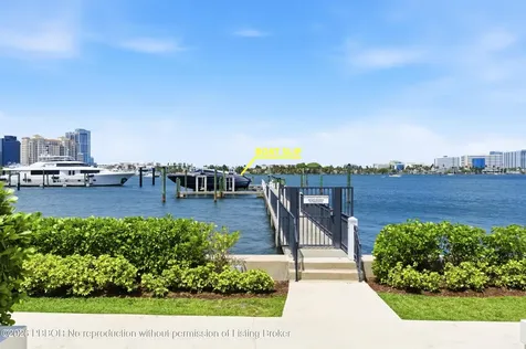 300 Seminole Avenue Palm Beach FL 33480