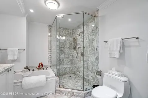 150 Bradley Place Palm Beach FL 33480