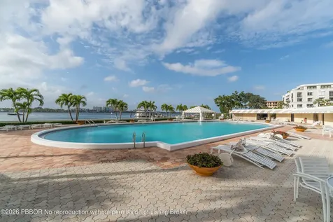 150 Bradley Place Palm Beach FL 33480