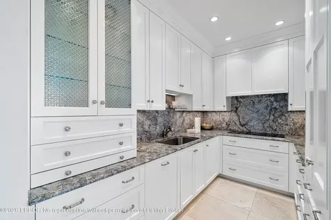 150 Bradley Place Palm Beach FL 33480
