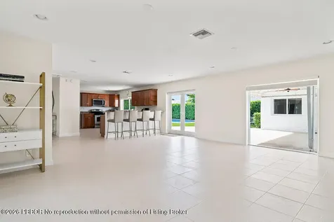 260 E Lakewood Road West Palm Beach FL 33405