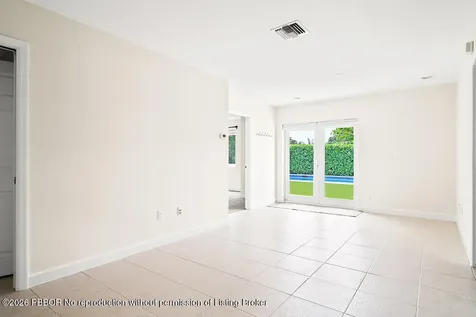 260 E Lakewood Road West Palm Beach FL 33405