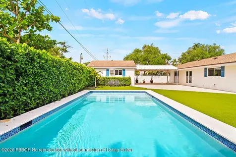 260 E Lakewood Road West Palm Beach FL 33405