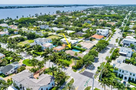 260 E Lakewood Road West Palm Beach FL 33405