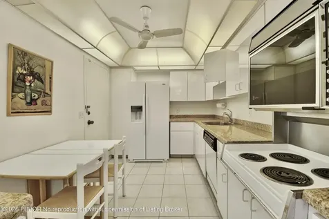 100 Sunrise Avenue Palm Beach FL 33480