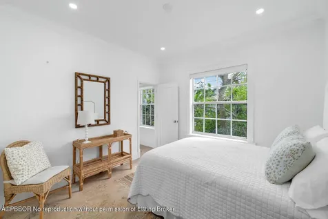 350 Cocoanut Row Palm Beach FL 33480