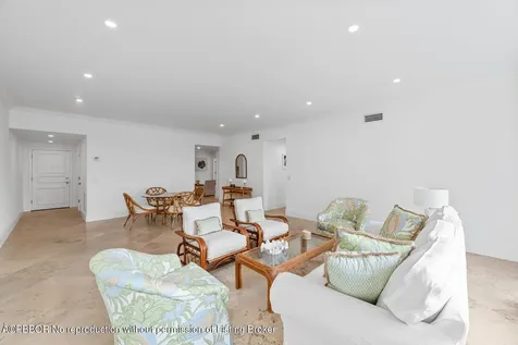 350 Cocoanut Row Palm Beach FL 33480