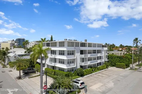 401 Peruvian Avenue Palm Beach FL 33480
