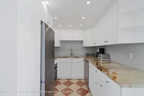 401 Peruvian Avenue Palm Beach FL 33480