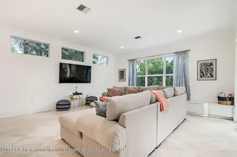 141 Gregory Place West Palm Beach FL 33405