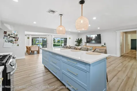 8110 W Lake Drive Lake Clark Shores FL 33406