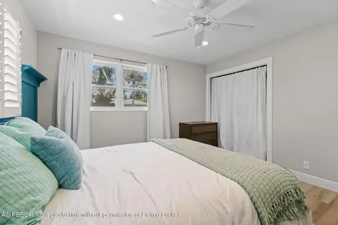 8110 W Lake Drive Lake Clark Shores FL 33406