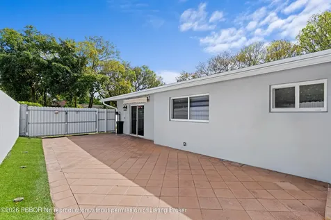 747 Avon Road West Palm Beach FL 33401