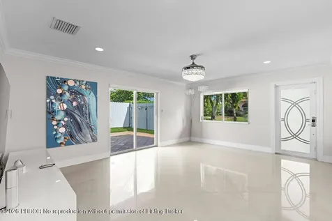 747 Avon Road West Palm Beach FL 33401