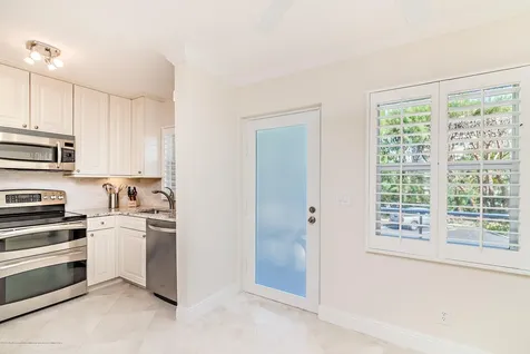 139 Sunrise Avenue Palm Beach FL 33480