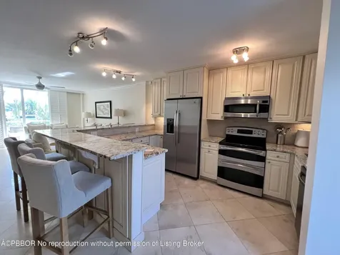 139 Sunrise Avenue Palm Beach FL 33480