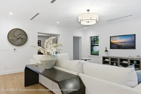 201 Murray Road West Palm Beach FL 33405