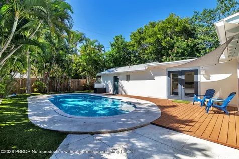 438 38th Street West Palm Beach FL 33407