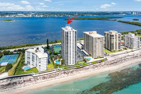 5420 N Ocean Avenue Riviera Beach FL 33404