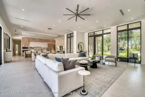 5382 Sea Biscuit Road Palm Beach Gardens FL 33418