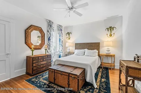 263 Park Avenue Palm Beach FL 33480