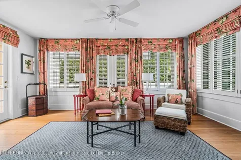 263 Park Avenue Palm Beach FL 33480