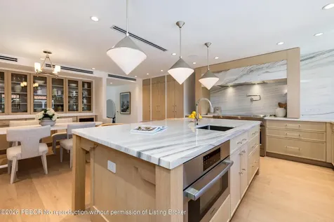 260 Everglade Avenue Palm Beach FL 33480
