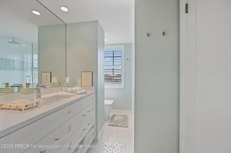330 Cocoanut Row Palm Beach FL 33480