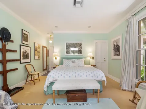 243 Garden Road Palm Beach FL 33480