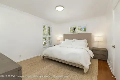 241 Via Linda Palm Beach FL 33480