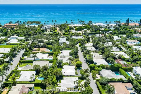241 Via Linda Palm Beach FL 33480