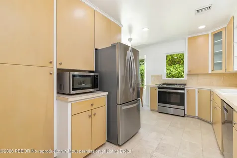 241 Via Linda Palm Beach FL 33480