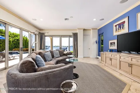 1207 N Atlantic Drive Lantana FL 33462