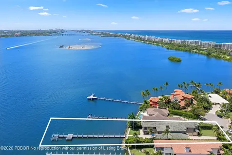 1207 N Atlantic Drive Lantana FL 33462