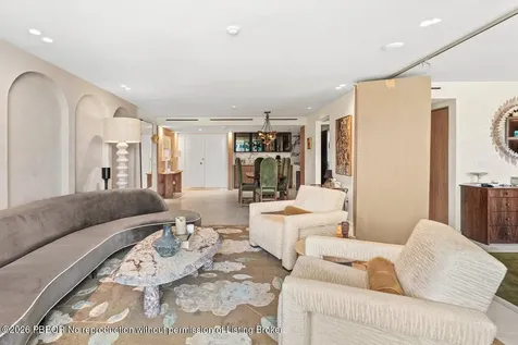 100 Sunrise Avenue Palm Beach FL 33480