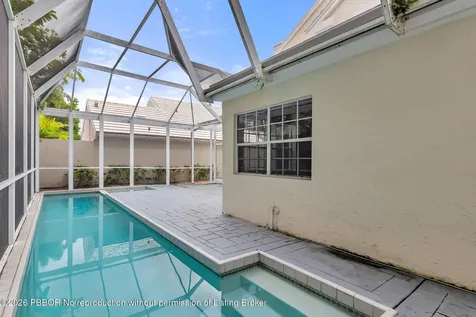 22 Selby Lane Palm Beach Gardens FL 33418