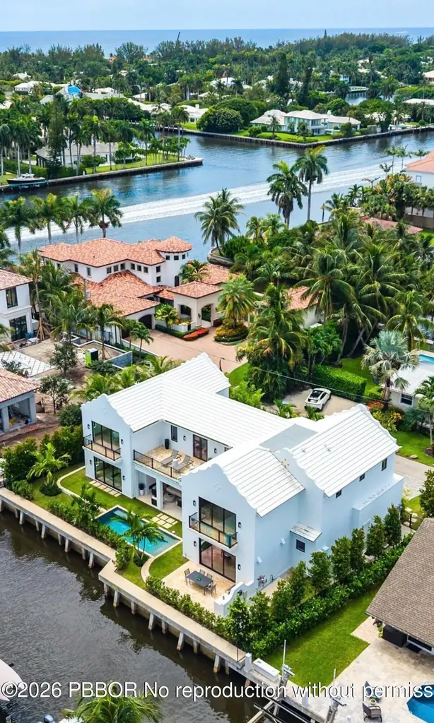 819 Bamboo Lane Gulf Stream FL 33483
