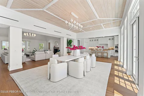 43 N Beach Road Jupiter Island FL 33455