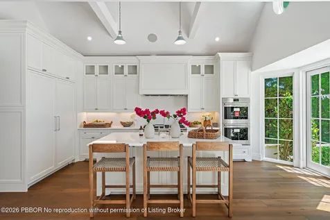 43 N Beach Road Jupiter Island FL 33455