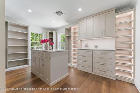 43 N Beach Road Jupiter Island FL 33455