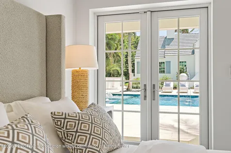 43 N Beach Road Jupiter Island FL 33455