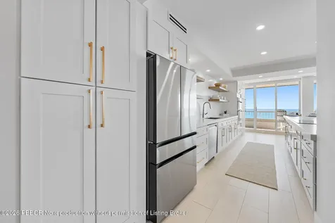 5250 N Ocean Singer Island FL 33404