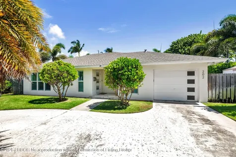 202 Maryland Drive Lake Worth Beach FL 33460