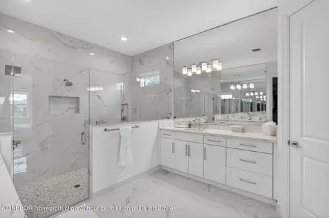 9249 Crestview Circle Palm Beach Gardens FL 33412