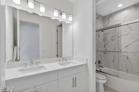 9249 Crestview Circle Palm Beach Gardens FL 33412