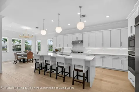 9249 Crestview Circle Palm Beach Gardens FL 33412