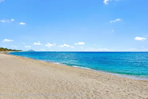 2 N Breakers Row Palm Beach FL 33480